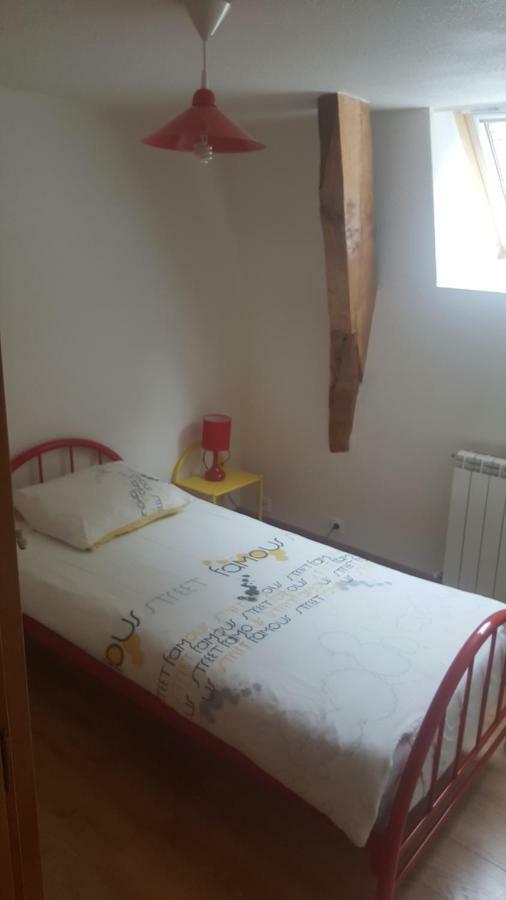 Au Coeur Des Volcans D'Auvergne Ceyssat Exterior photo